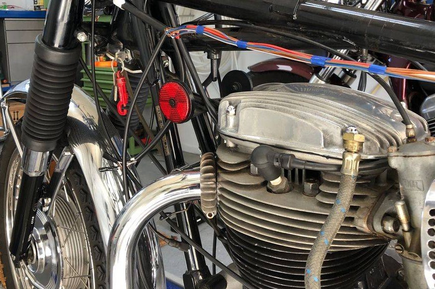Klassieke motor in restauratie